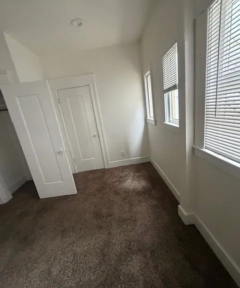 2337 Waverly St — Photo 34