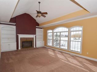 51285 Amesburry Way, Granger, IN