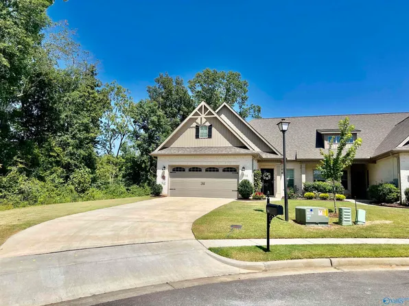 714 Spritz Dr SW, Huntsville, AL 35824
