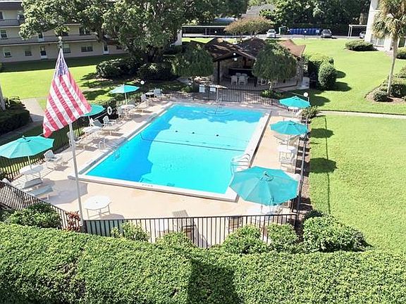 5th image of 333 W Lake Howard Dr APT 301A