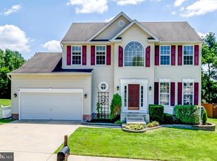 1006 Magnolia Dr, La Plata, MD 20646
