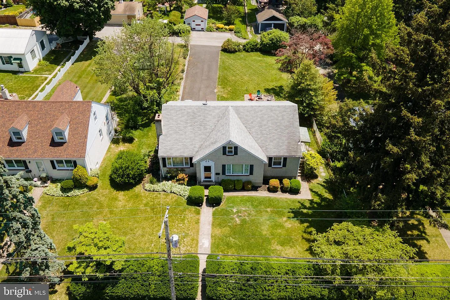 729 Easton Rd photo 1