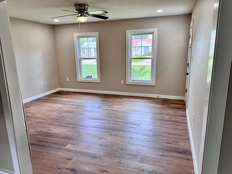 209 Lucille St #209 — Photo 13