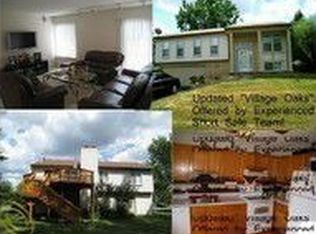 22681 Heatherwoode Dr, Novi, MI 48375