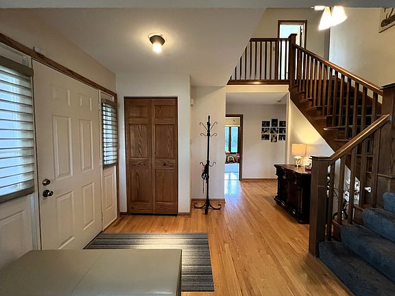 5th image of 15611 Kemper Dr