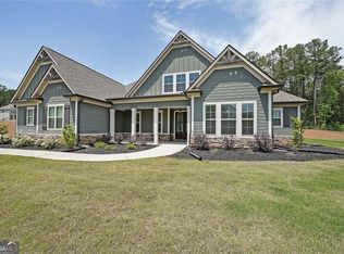 485 Discovery Lake Dr, Fayetteville, GA
