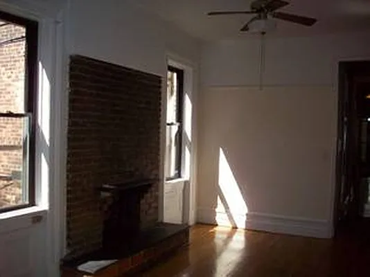 Rented by Frank Valvo Real Estate | media 13