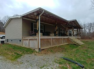 420 McClure Bridge Rd, Lily, KY 40740