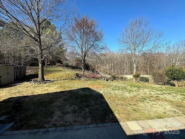 269 Loch Stone St, Fort Mill, SC 29715