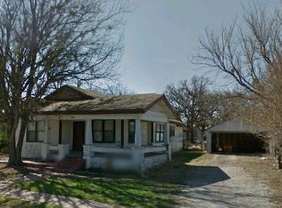 1206 Avenue M, Cisco, TX 76437