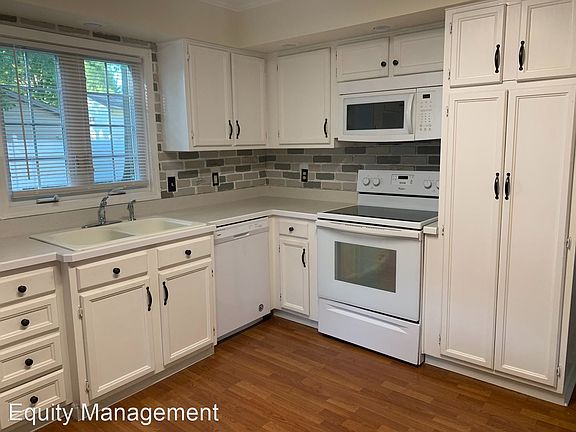 4th image of 4161 Nottingham Ave