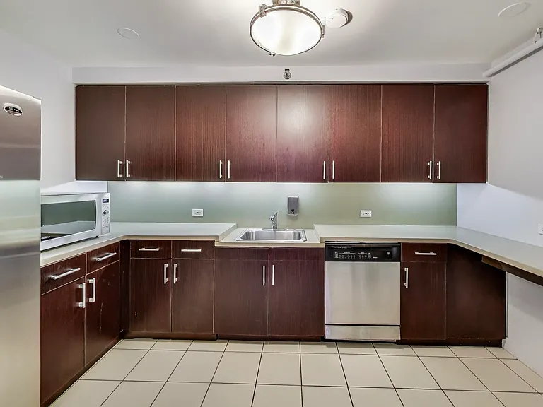440 N Wabash Ave #4710 — Photo 29