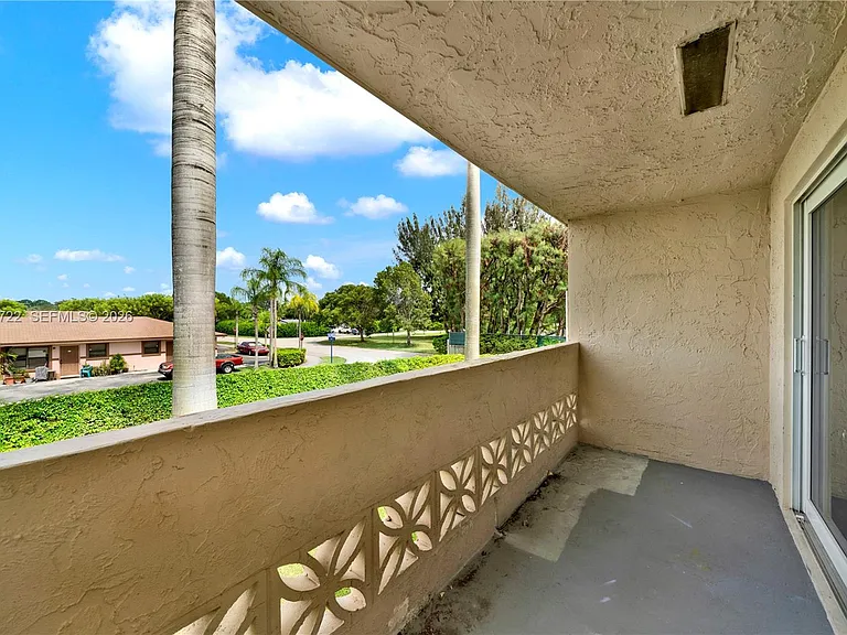 14500 SW 88th Ave #217 — Photo 22
