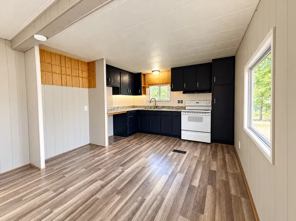 1314 W Polaris Ave, Osburn, ID 83849