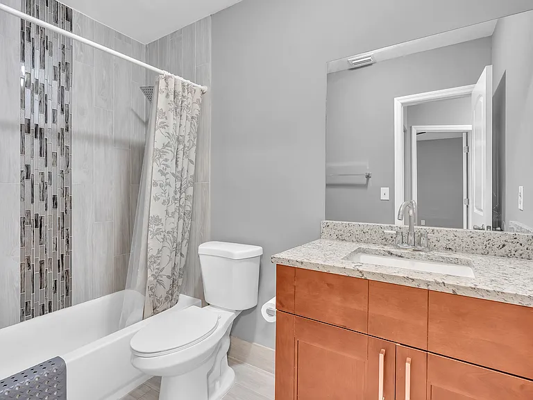 8911 NW 28th Dr #32B — Photo 27