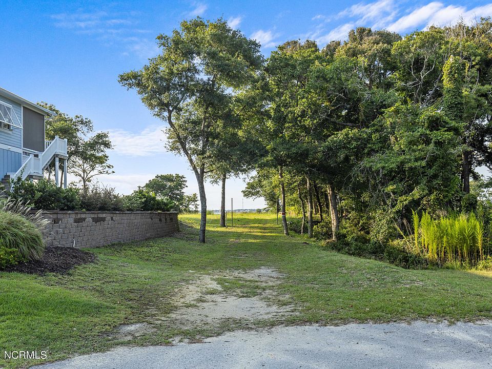 10514 Coast Guard Rd Emerald Isle NC Zillow