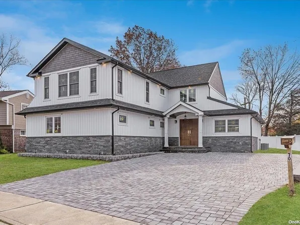 70 Joyce Road, Plainview, NY 11803