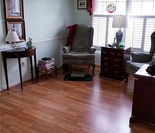 4th image of 32282 Country Club Dr