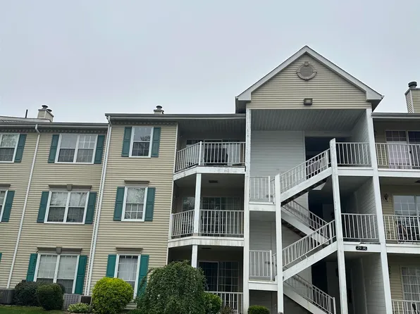 32 Iroquois Dr #32, Absecon, NJ 08205