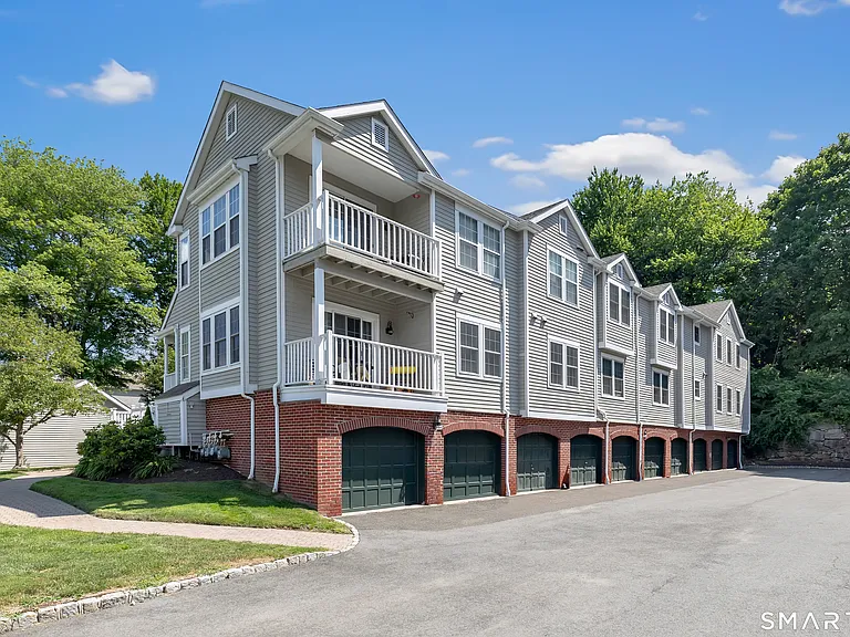 259 Mayfield Dr #259 — Photo 34
