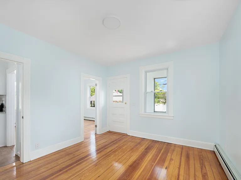 87 Lyman Ave #2 — Photo 13
