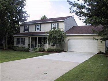 5th image of 586 Marbrook Ln