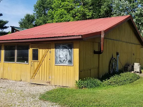 4th image of 14689 Hock Hocking Rd