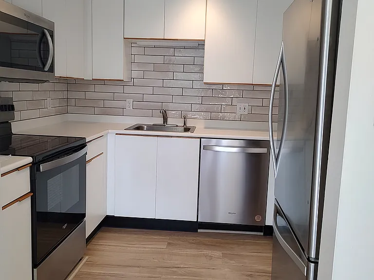 315 Rantoul St #408 — Photo 3