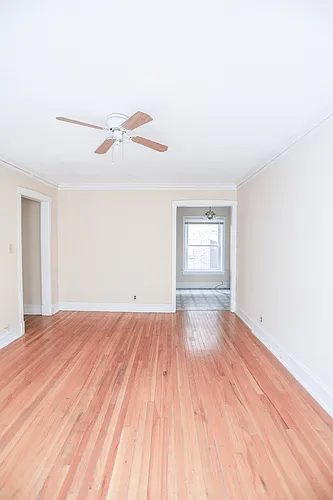 4037 W Melrose St #2N Photo 1
