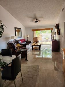 3092 S Oakland Forest Dr #1804, Oakland Park, FL, 33309