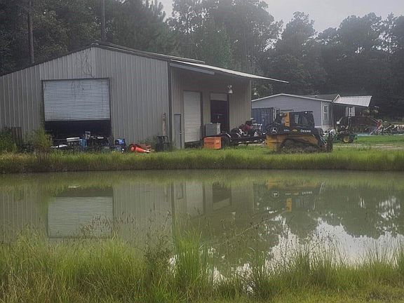 4th image of 2210 County Road 3011