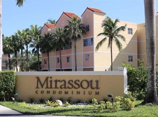 6065 NW 186th St APT 111, Hialeah, FL 33015