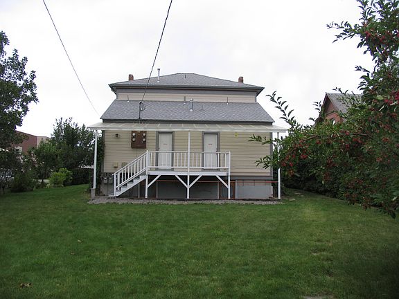 4th image of 511 E Mendenhall St