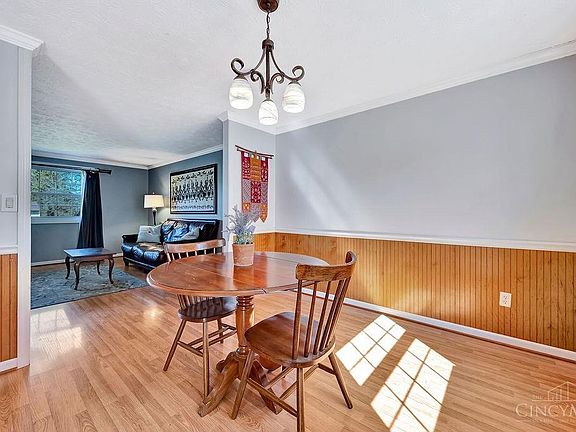 3rd image of 7884 Merryman Way