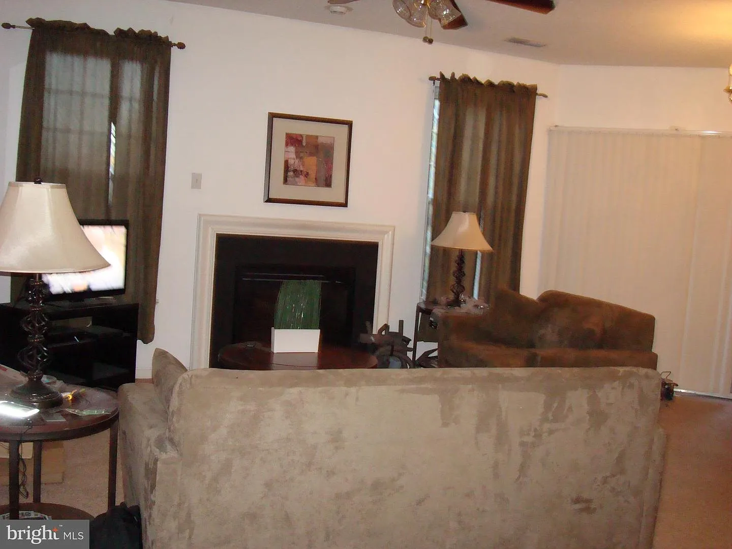 2 bed, 1139 sqft, $2,000 — Photo 4