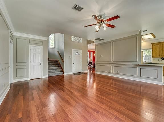 5th image of 2502 Big Oaks Dr