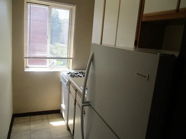 3840 Brownsville Rd — Photo 3