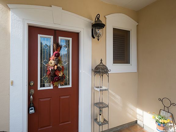 5th image of 1331 Crown Brook