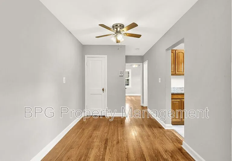 5721 11th St N #7 — Photo 8
