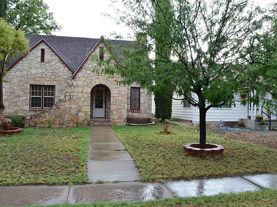 1st image of 603 N Mesquite St