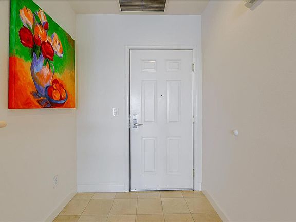 3rd image of 130 E San Fernando St APT 314
