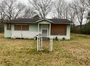 2110 Palmer Ave, Laurel, MS 39440