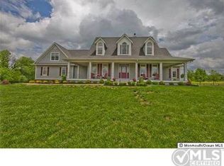 5 Harvey Rd, Cream Ridge, NJ 08514