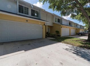 1128 Sunset Point Rd APT 402, Clearwater, FL 33755