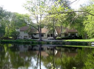 122 Old Stone Hill Rd, Pound Ridge, NY 10576