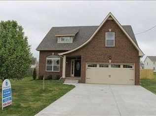 1218 Shorehaven Dr, Clarksville, TN 37042