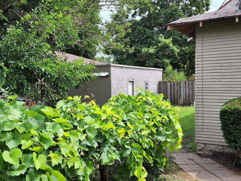 404 E 5th St, Curtis, NE 69025 Zillow