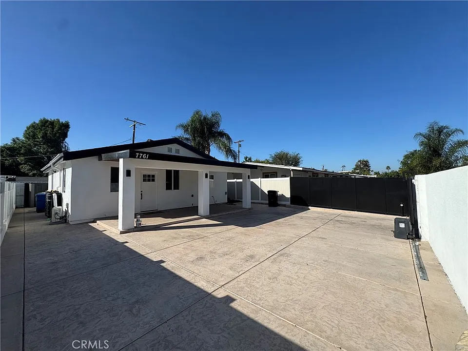 7761 Aura Ave