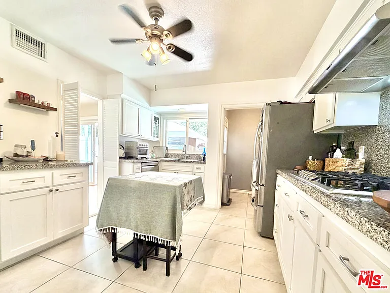 6127 Lockhurst Dr — Photo 13