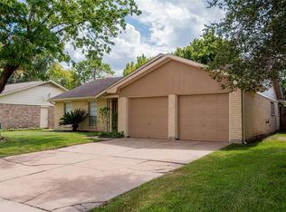 16214 La Avenida Dr, Houston, TX 77062